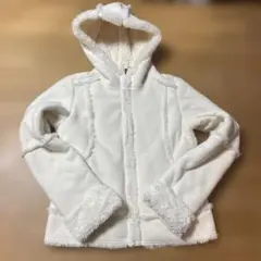 ホワイトクリーム フリースフーディ Sサイズ