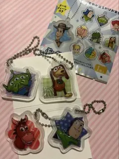 セリア　トイ・ストーリー　ブラインドぷっくりアクリルキーホルダー ガチャ