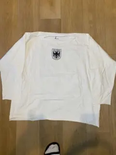 2026年最新】VULTURES tシャツの人気アイテム - メルカリ