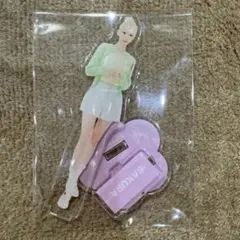 LE SSERAFIM ルセラフィム カフェ　サクラ　アクスタ