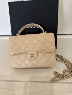 シャネル　ミニマトラッセ　トップハンドル　チェーンウォレット