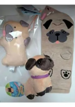 パグセットで つぶらな瞳の犬 ROUND1限定わんわんふれんずマスコット 靴下のサムネイル
