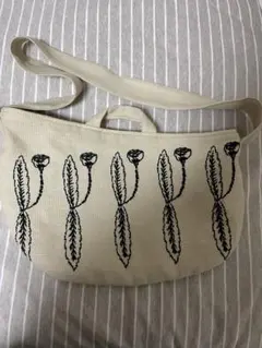 m)ミナペルホネン☆ハンドメイド ショルダーバッグ小(新色 pomppia) m)ミナペルホネン☆ハンドメイド ショルダーバッグ小(新色 pomppia) m