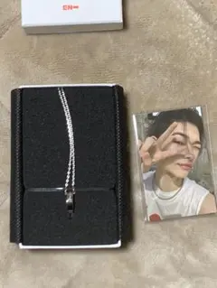 ENHYPEN リングネックレス ニキ 新品未開封 Full Shine Square Necklace [BLACKPURPLE] 正規品 ENHYPEN ニキ 着用