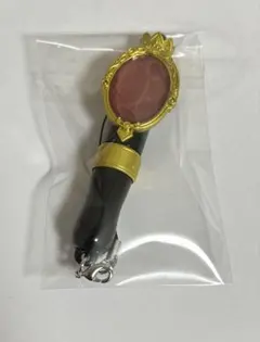 ツイステ ブレイジングジュエル ミニマジカルペンライト スカラビア