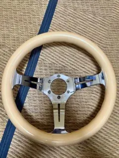 社外　ウッドステアリング　モモ　風　　MOMO 風　33Φ 小径　直径33cm 社外 ウッドステアリング モモ 風 MOMO 風 33 小径 直径33cm