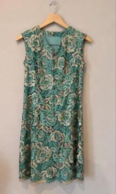 ヴィンテージ　花柄レースノースリーブ ワンピース