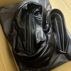 YOHJI YAMAMOTO Cow Leather Body Bagのサムネイル