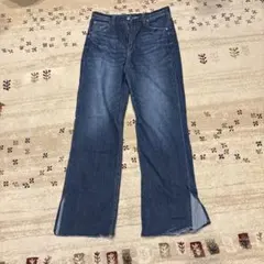 Item thumbnail for item b2123423-55f5-4770-9d53-5a1b466c2497