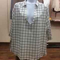 新品☆2点目以上割引☆ikka7分丈チュニックのサムネイル