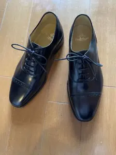 【美品】Paul Stuart ストレートチップ 黒　24cm EEEのサムネイル
