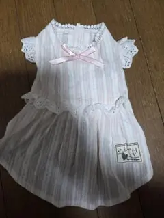 ピンクフリル犬服ワンピースMサイズ