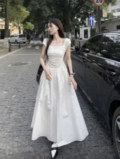 【新品未使用】ホワイトロングワンピース