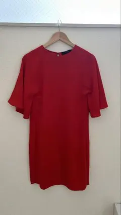 ZARA_レッド 半袖 ワンピース シンプル