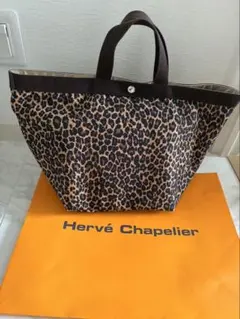 人気エルベシャプリエHerve Chapelier 725Fパンサー舟型トートLのサムネイル