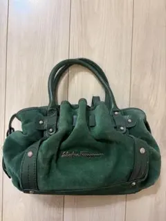 Salvatore Ferragamo スエード ハンドバッグ グリーン 2026年最新】Salvatore Ferragamo カラー：グリーン系 レディース