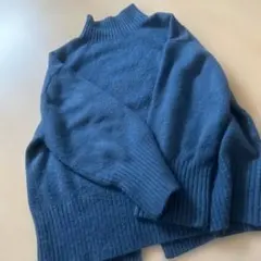 JEANASSIS ダークブルー タートルネックセーターのサムネイル