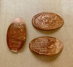 【匿名配送】ディズニースーベニアメダル　フランダー、プルート、ビッグバッドウルフ