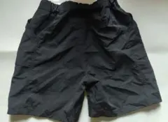 ぴ*い様 UNIQLO ユニクロ ギアショートパンツ/水陸両用 120サイズ　黒