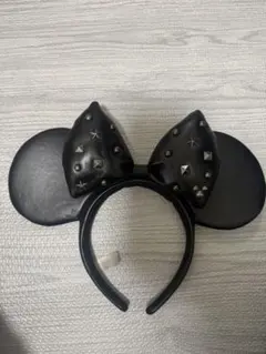 ミッキー耳型カチューシャ 黒 スタッズ付き