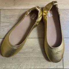 履き心地最高❤️GOLDフラットシューズ