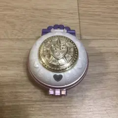 マジョカポルテ　ハート型装飾の円形おもちゃ
