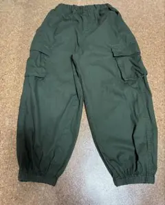 GU オリーブグリーン カーゴパンツ　130