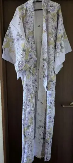 Item thumbnail for item 0d998e0b-0d3e-43e4-9e1e-e689f595a632