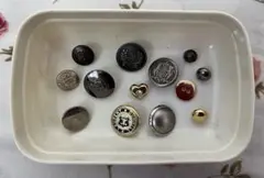 Item thumbnail for item 420a45cd-4216-4b24-85d0-33f665730177