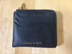 CHARLES & KEITH 二つ折り財布 ブラックのサムネイル