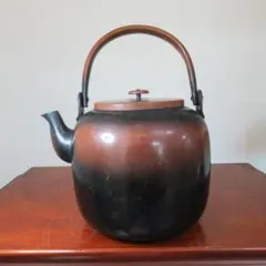 Item thumbnail for item 6ca91b90-c71c-42d5-b193-7d60a4725a8f