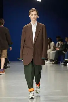 泣*り様 kolor 24aw スタッズ ストライプシングルテーラードジャケット
