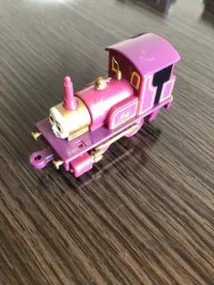 トーマス　レディー