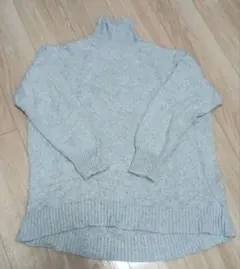 UNIQLO : C 　ソフトニットハイネックセーター