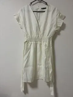 ZARA アイボリー Vネックワンピース フレンチスリーブ