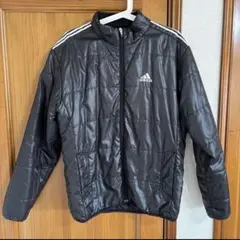 adidas アディダス 中綿ジャケット ブラック スリーストライプスのサムネイル