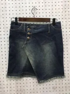 Item thumbnail for item 9d834b02-4fb5-4771-a026-0ee621b90a06