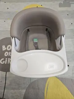 ingenuty ベビーチェア トレイ付き　カシミヤ