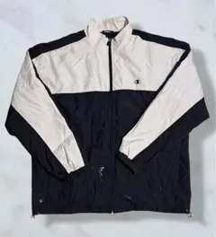 M*a様 古着 champion ナイロンジャケット チャンピオン