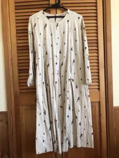 サマンサモスモス/花柄総刺繍ワンピース/キナリ