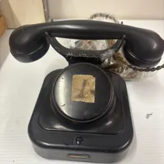 【昭和初期】手回し式電話機 マグネトー 黒電話 資料館品 アンティーク 昭和初期】手回し式電話機 マグネトー 黒電話 資料館品 アンティーク