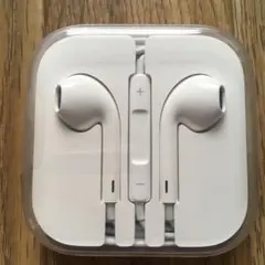 Apple純正　イヤホンジャックタイプ