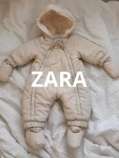 ZARA ナイロン フェイクシープスキン ジャンプスーツ 62cmのサムネイル