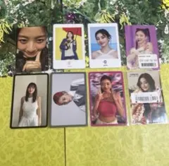 TWICE ジヒョ フォトカード２枚　ステッカー2枚　トレカ 4枚