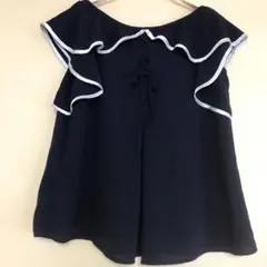 ブラウスのサムネイル