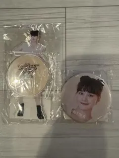 NiziU ニナ　アクスタ　アクリルスタンド　ココナッツ　缶バッジ