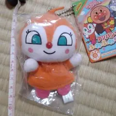 アンパンマン　ドキンちゃん　ぬいぐるみ マスコット