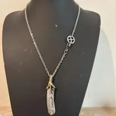 金爪フェザーネックレス
