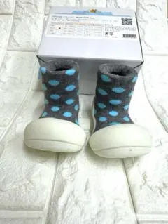 新品　未使用　アティパス② AD05-Grey ファーストシューズ Mサイズ