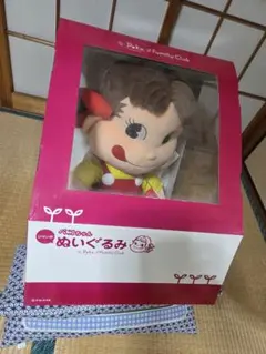 ペコちゃんジャンボぬいぐるみ！不二家‼️ - メルカリ